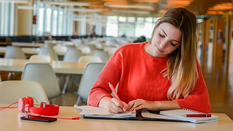 Writing Paper captivating Readers