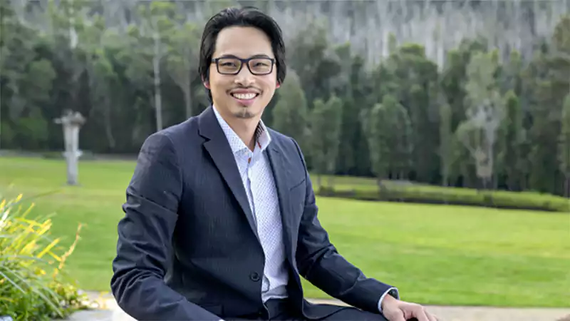 d-Mike Zhou