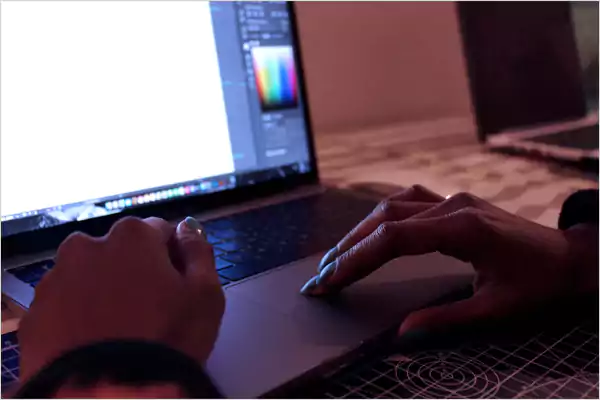 Features of Gramhir Pro AI