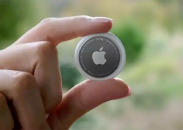 Apples new AirTag