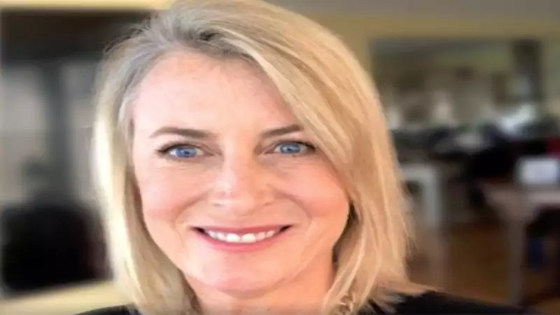 d-Courtney O’Keefe